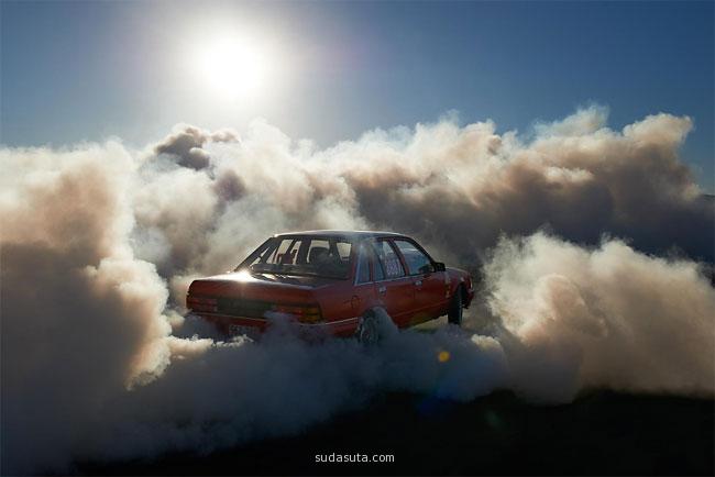 Simon Davidson 汽车与烟雾