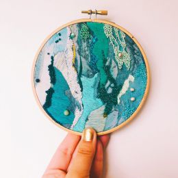 Emily Botelho 海洋的纺织艺术
