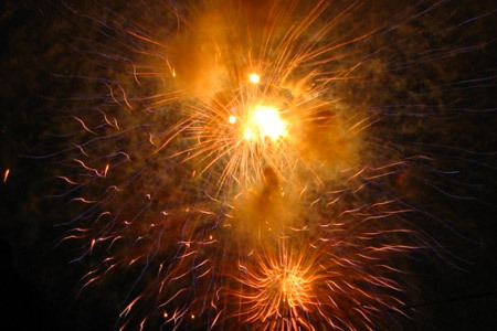 Fireworks Light Textures<br /> http://frasio.deviantart.com/art/Big-Pack-of-Light-Textures-68777286