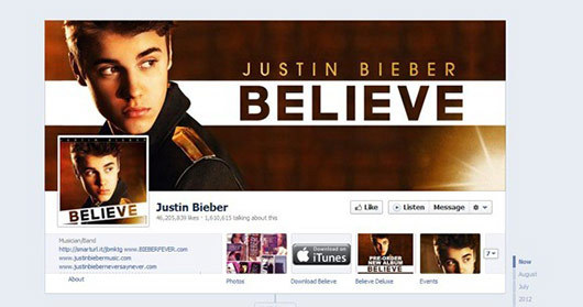 Justin Bieber<br /> http://www.facebook.com/JustinBieber