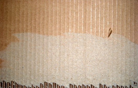 Cardboard Exposed Bottom<br /> http://www.flickr.com/photos/31288116@N02/3065645695/