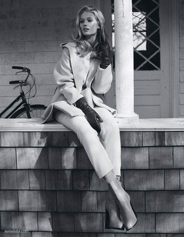 Toni Garrn 时尚复古摄影欣赏