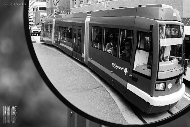 Mirror Tram