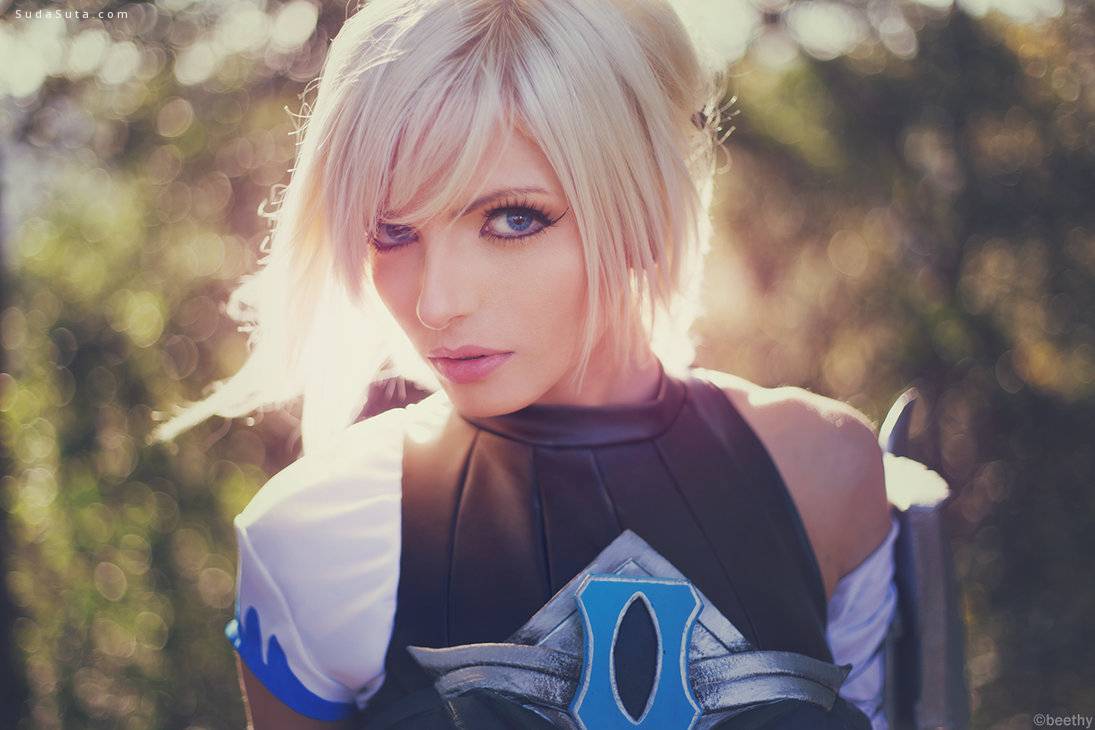 League of Legends - Riven -03- by beethy
