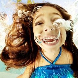 Adam Opris 水下的狂欢节 儿童摄影欣赏