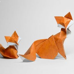 Hoang Tien Quyet 纸张动物雕塑设计