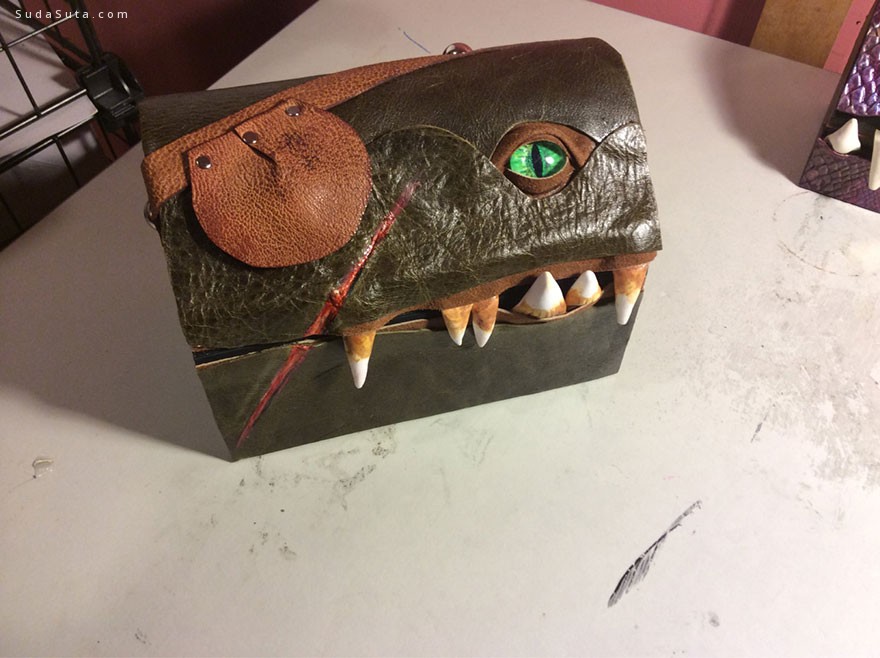 Monster Boxes08