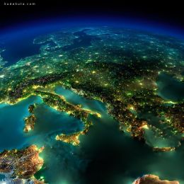 来自太空航拍到的神奇的地球夜景照片