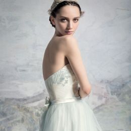 《Swan Princess 》婚纱摄影欣赏