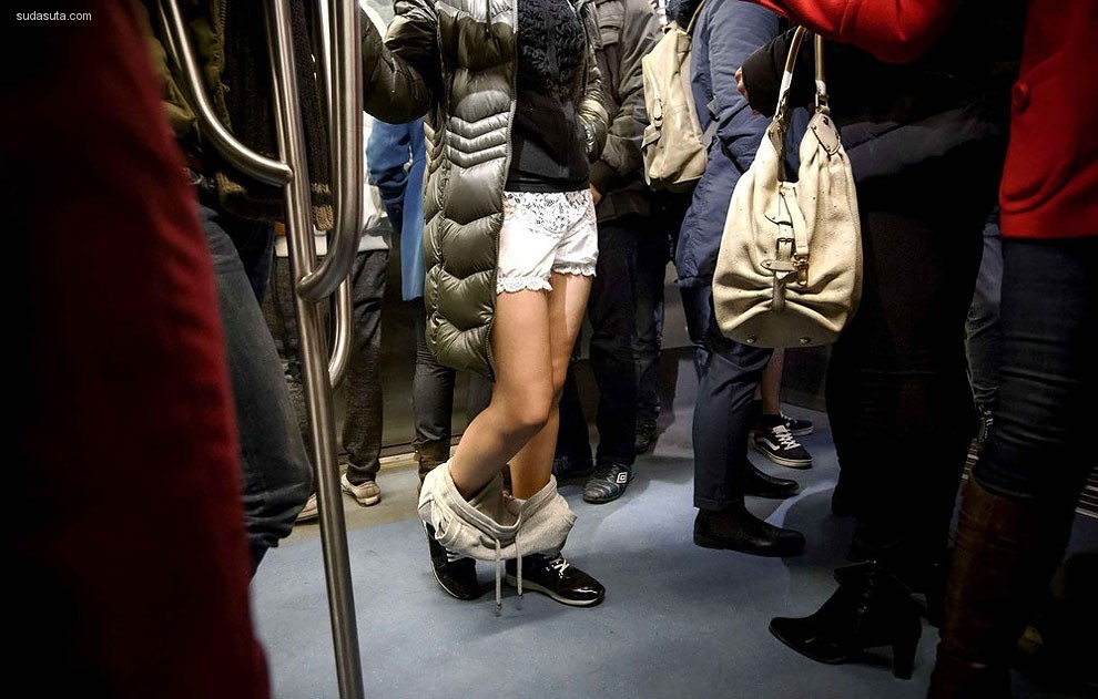 No Pants Subway Ride (38)