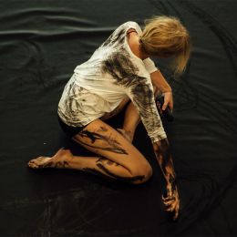 Heather Hansen 用身体作画