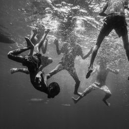 Hengki Koentjoro 孩子们的水下摄影作品欣赏